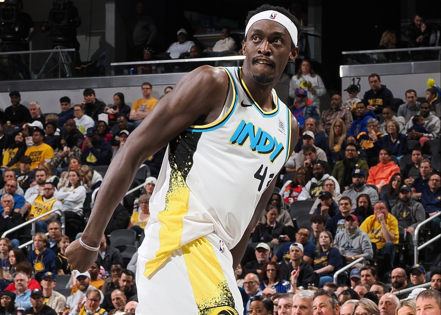 Kaiyun开云中国官网-😏西亚卡姆是NBA第三位在赛季中期被交易后连续两年打进分区决赛的球员